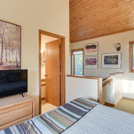 Cozy Alpine Escape Ski-Inandout At Lutsen Mtns Exterior photo