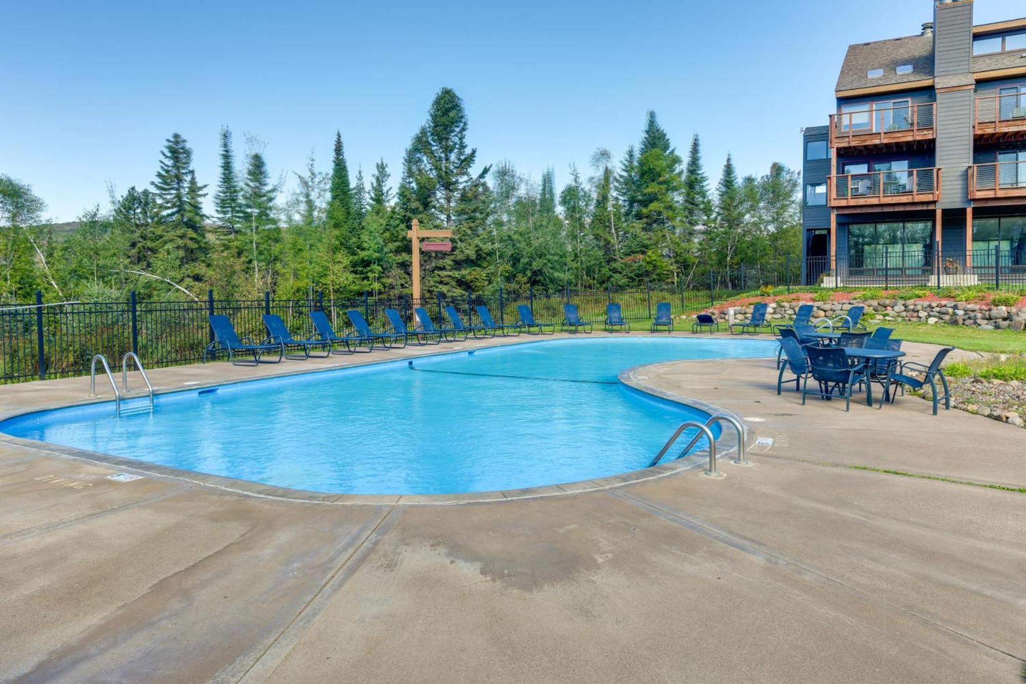 Cozy Alpine Escape Ski-Inandout At Lutsen Mtns Exterior photo